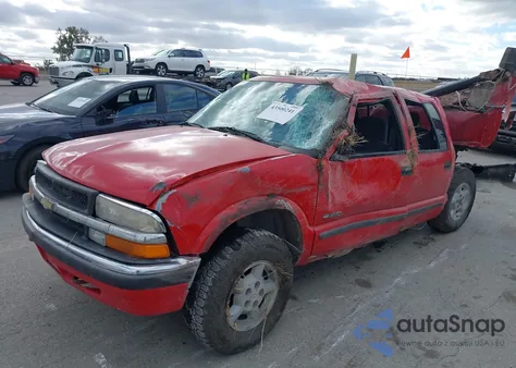 2002 Chevrolet S-10 Ls z USA, uszkodzony, nr VIN 1GCDT13W82K121381